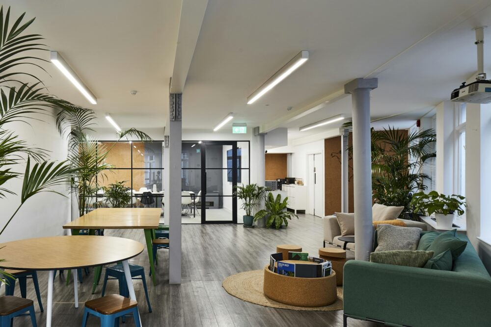 Offices to lease London - 16 Laystall Street