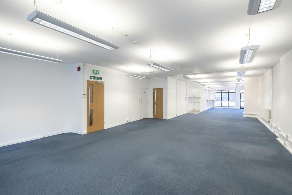 terraced office space by Vauxhall Station at 31-33 Bondway