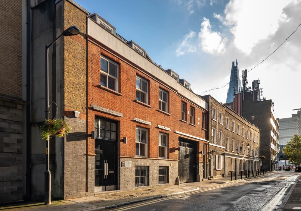 Media Style Offices - 52 THRALE STREET, LONDON, SE1