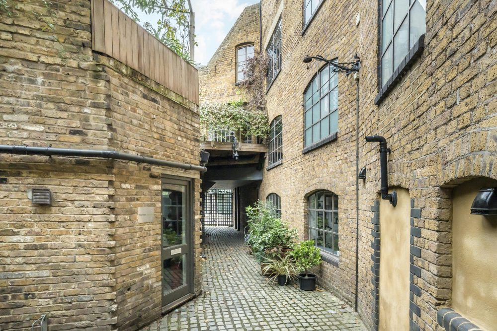 10A Lant Street, London, SE1 1QR