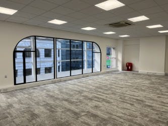 London Offices to Lett 6-7 Queen Street