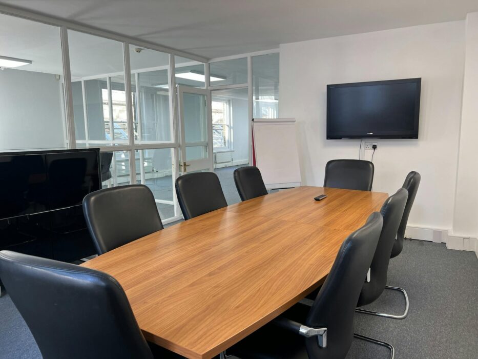 Leadenhall Market, EC3V 1LT