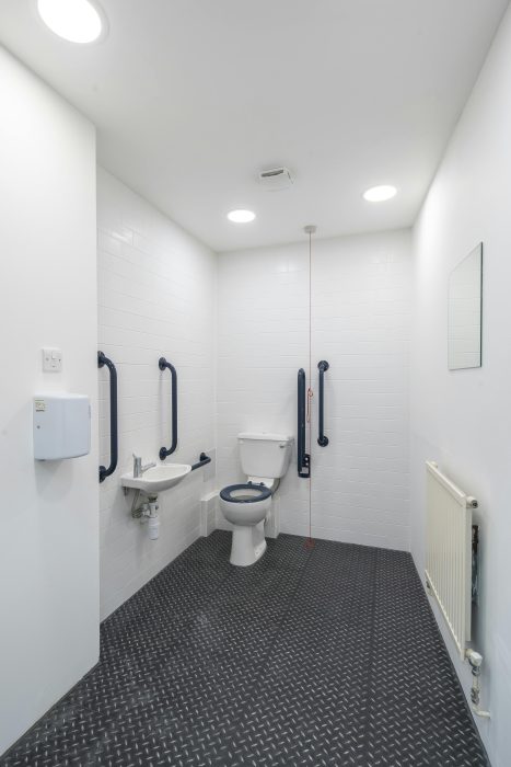 terraced office space by Vauxhall Station at 31-33 Bondway