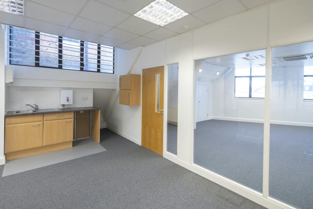 terraced office space by Vauxhall Station at 31-33 Bondway