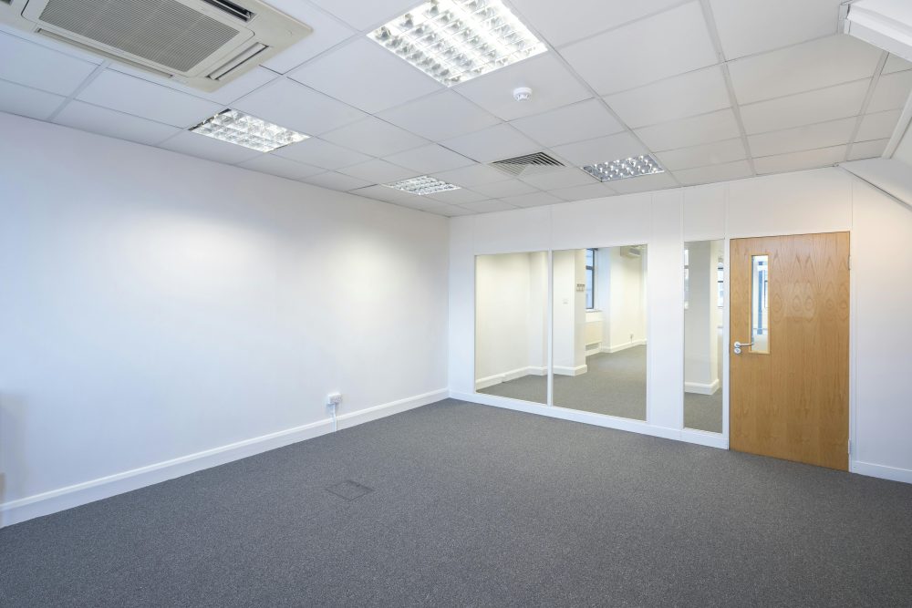 terraced office space by Vauxhall Station at 31-33 Bondway