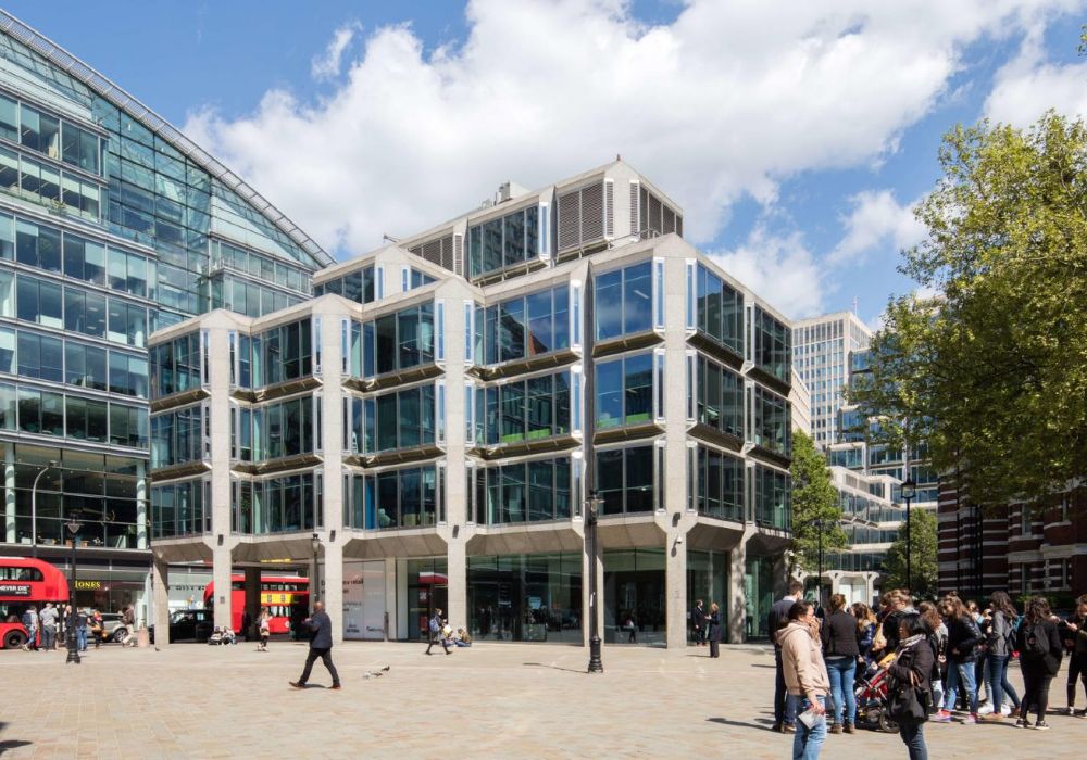 A FanTECHstic Flexible office find at 123 Victoria Street