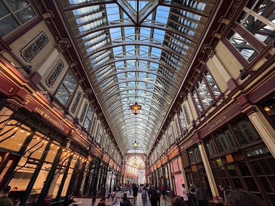 New instruction at Leadenhall Market