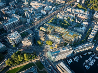 Chinese Embassy Cheques into Tower Hill